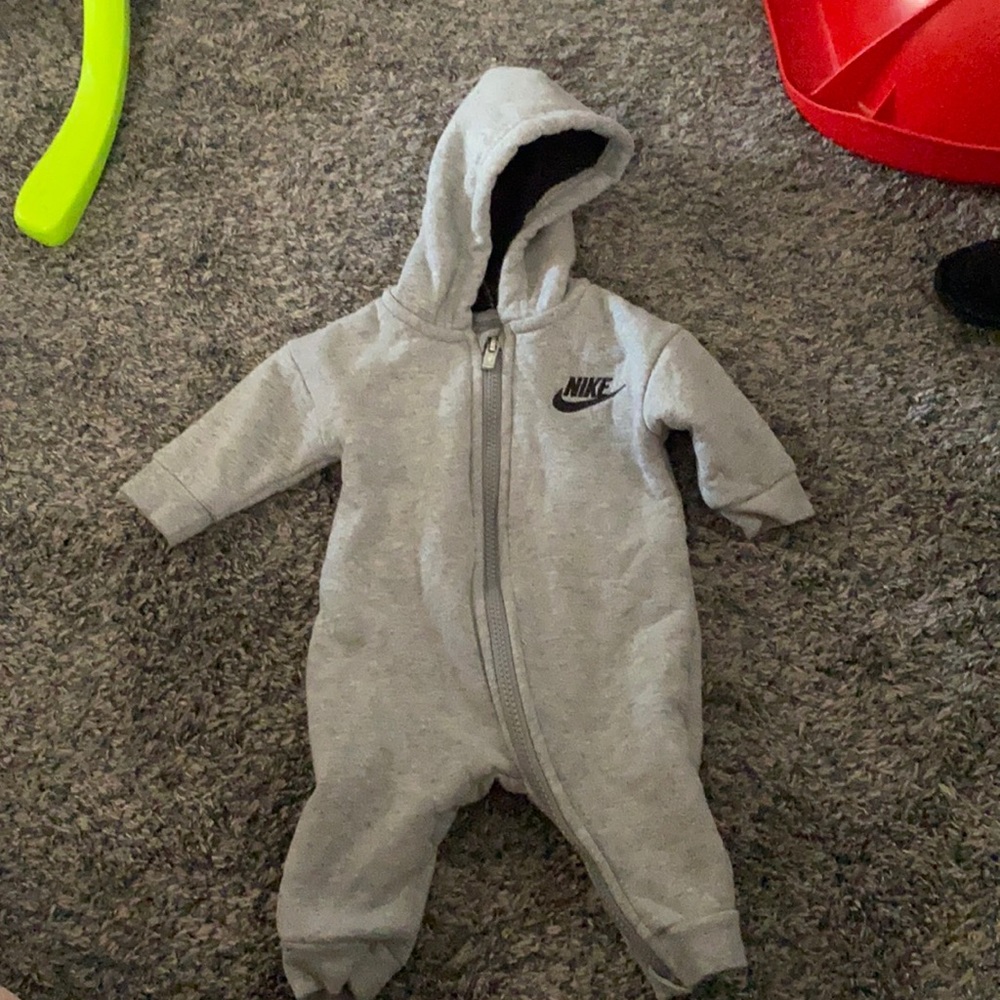 Nike snow suit